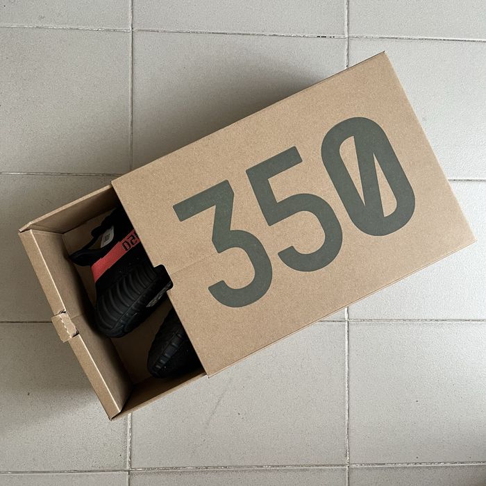 Adidas Yeezy Boost 350 V2 Core Red - 42/43