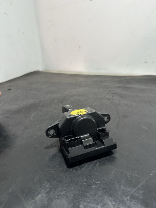 Contact cu cheie Audi Q7 4LB 3.0 TDI V6 4F0909131E