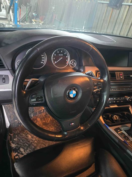 М волан BMW F10/F11