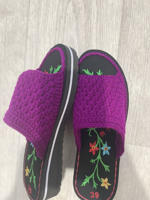 Домашние тапочки ручной работы