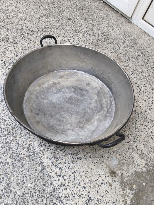 Тава за лютеница и сладко