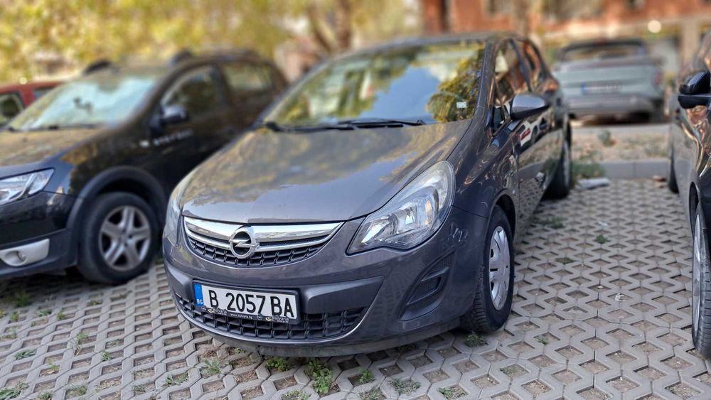 Продавам Opel Corsa