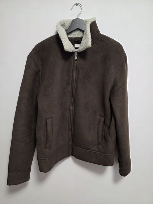 Велурено Reserved яке/палто