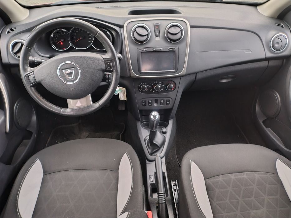Dacia Sandero Stepway 1.5 Dci 90 Cp 2015