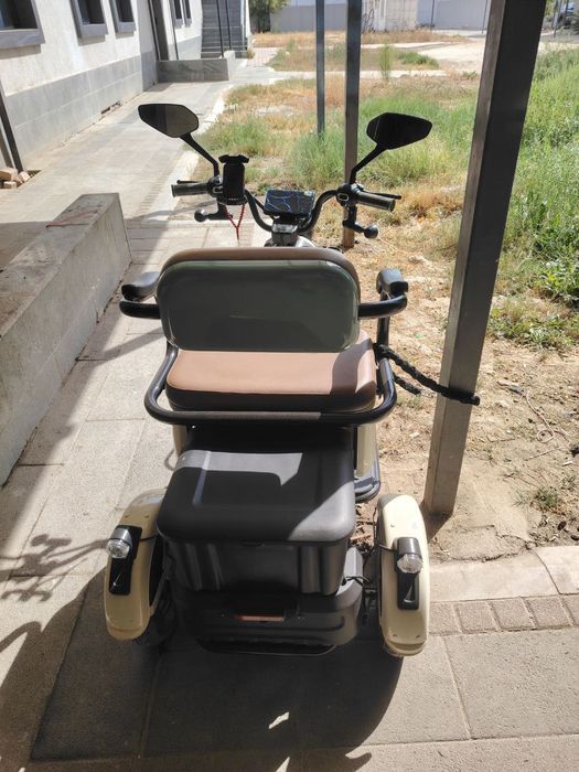 Электро скутер 3 оёкли