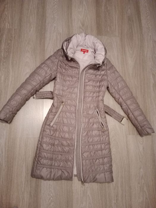 Продам пуховик осень-весна