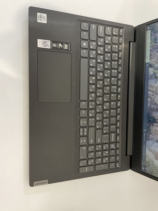 Ноутбук Lenova i3-10