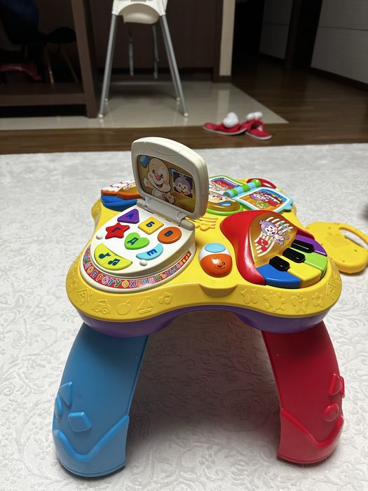 Детский интерактивный /развивающий стол.