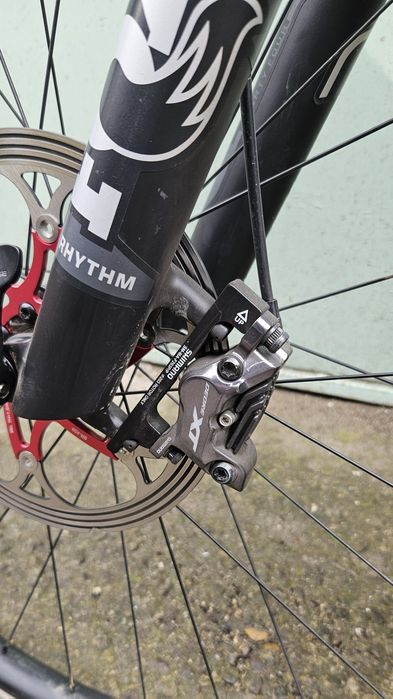 Продавам планински велосипед Focus Thron 6.9