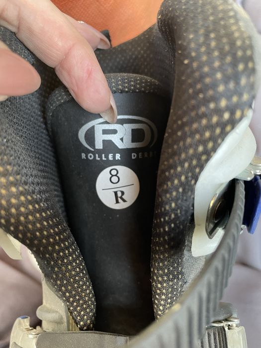 Продам ролики в отличном состоянии