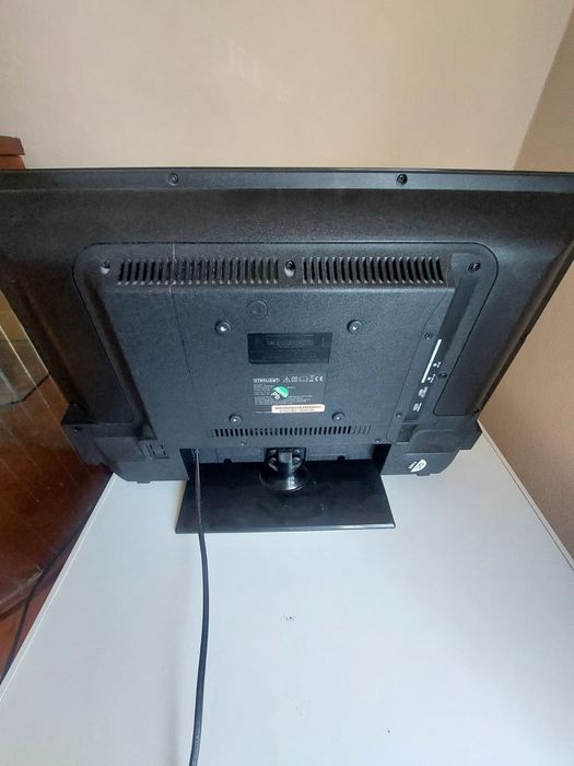 Televizor Starlight 22 inchi
