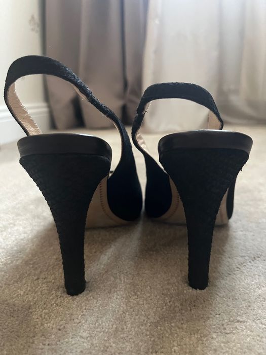 Pantofi superbi din piele H&M