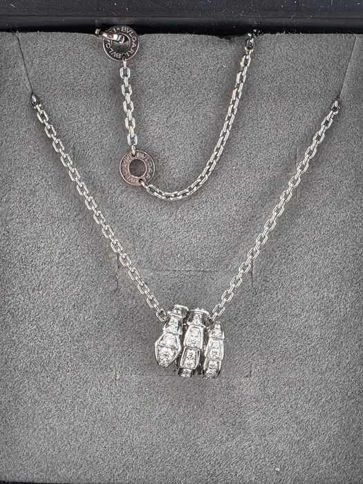 Colier Lant Bulgari Viper Serpente 7 500 €