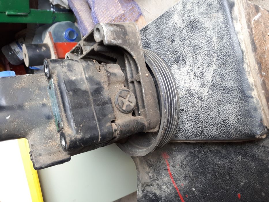 Насос ГУРа BMW 530 Е34