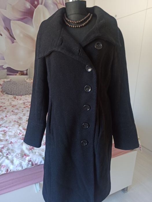 Палта/Якета с нормални следи от употреба