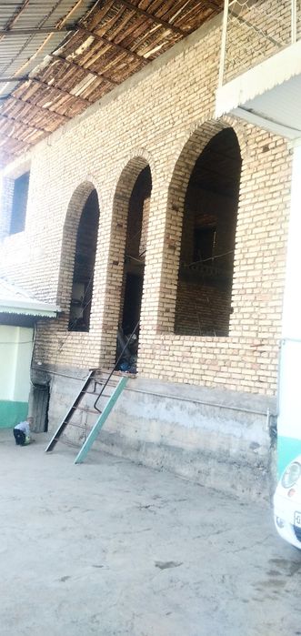 Сурочна 6 сотук каропка .саноат махаласида сотилади