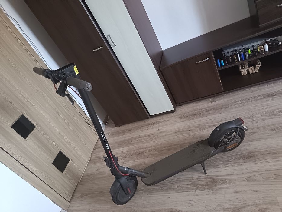 Trotineta electrică XIAOMI