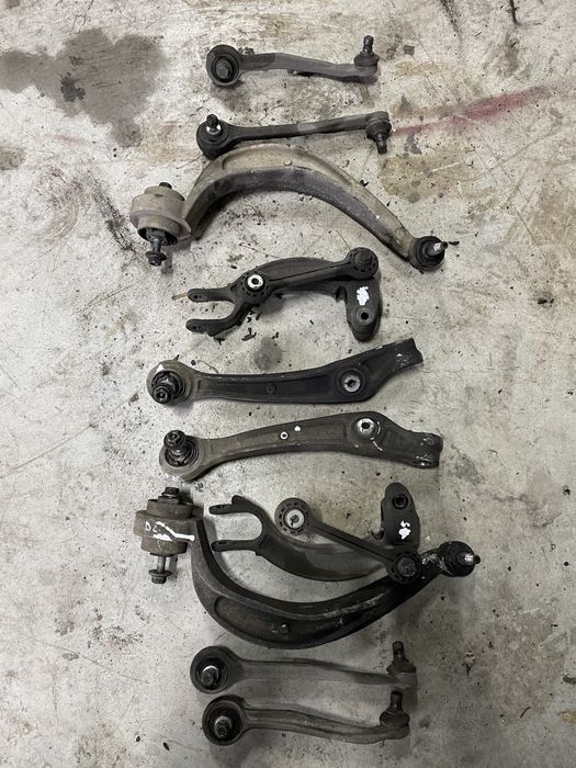 Set Brat brațe stanga / dreapta inferior superior Audi A4 A5 b8