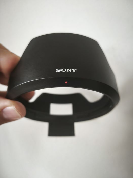 Sony Alc- SH182 , Sony FE 28-70mm F2 GM - parasolar