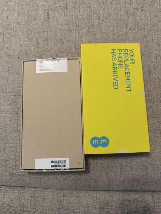 iphone 16 pro max 256gb white titanium, NOU, zero cicluri