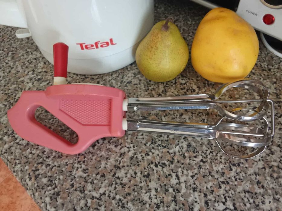 Безжичен ръчен миксер чисто нов