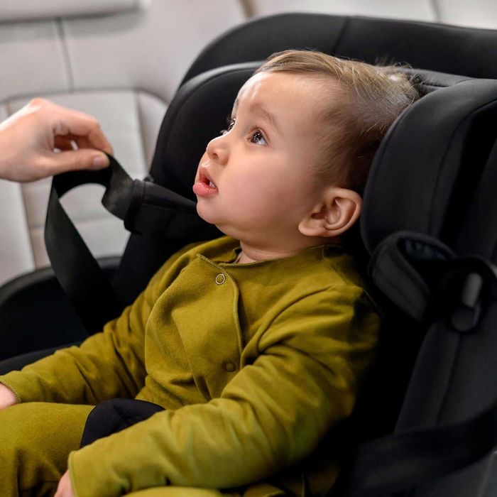 Ново Детско Столче за Кола Maxi-Cosi Mica 360 S Black, 0м-4г, до 18кг