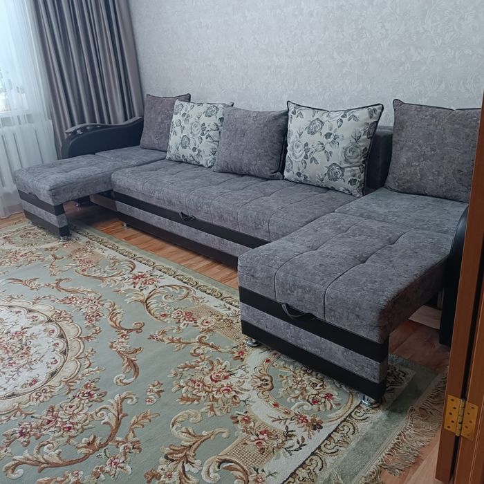 Продается диван.