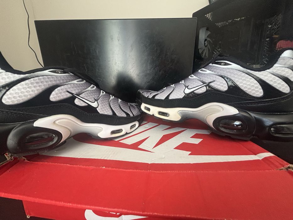 Nike TN 43 черно с бяло