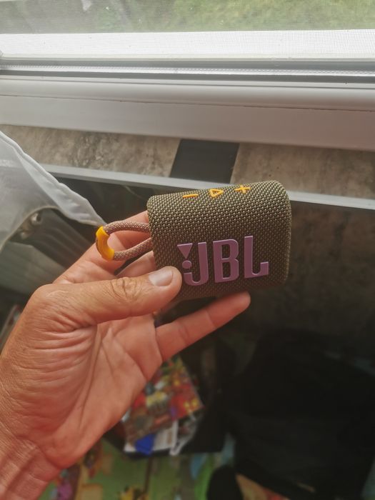 Band boxa jbl go 3