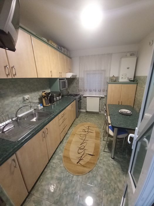 Închiriez apartament 2 camere Fălticeni