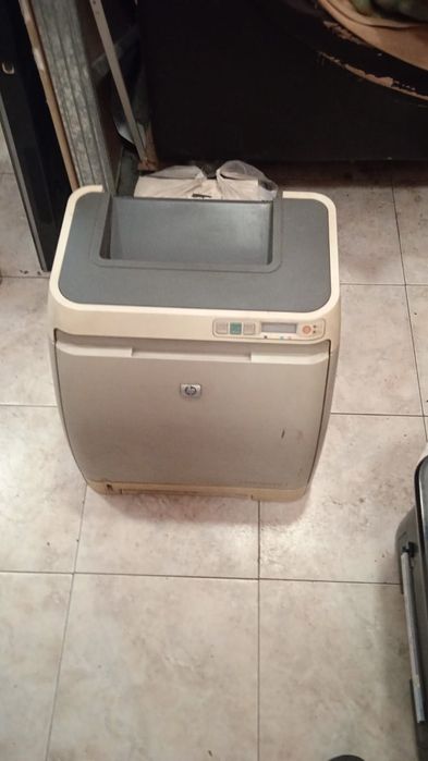 Принтер HP лазерный