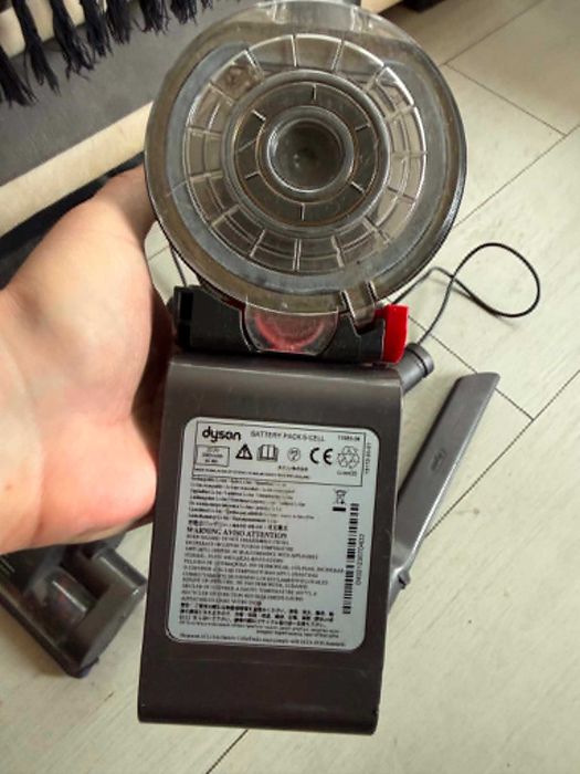 Прахосмукачка DYSON DC45 ,Dyson V7