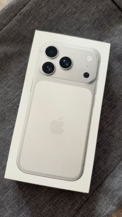 Продам I-phone 17 pro 256 Гб.(Астана)
