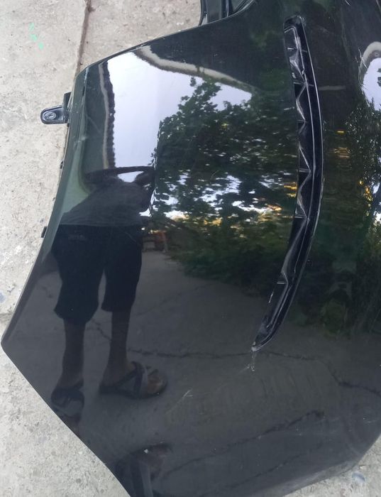 Продам Бампер  KIA K5