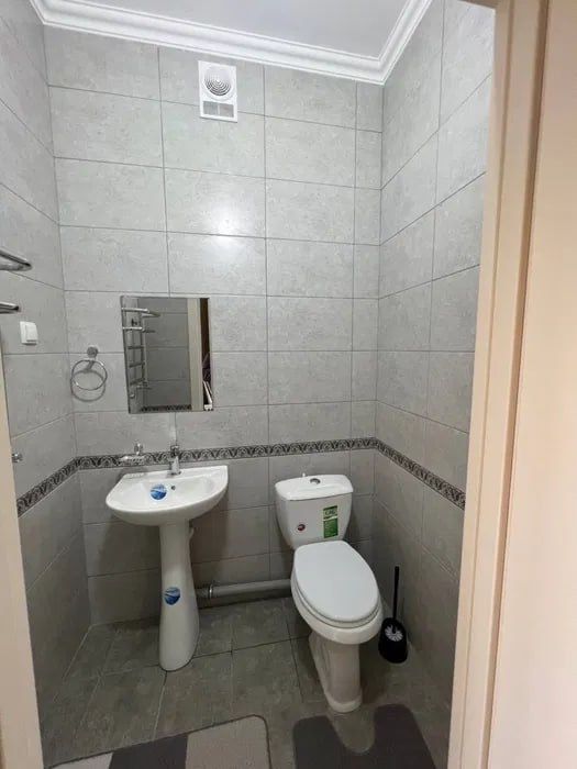 Сдаётся квартира ЖК Сагбан Баурум 2-комнат р-н Алмазарский