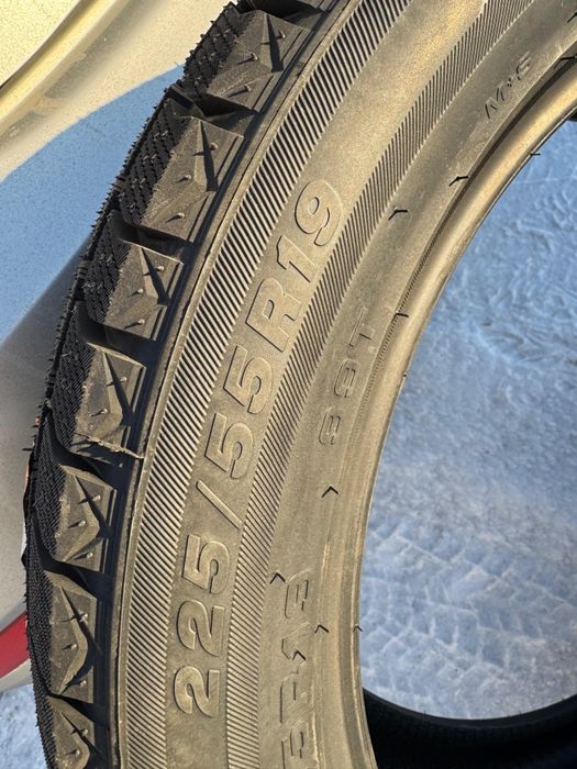 Резина липучка 225/55/19