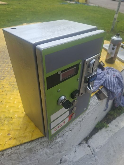 Табло за автомивка монетник
