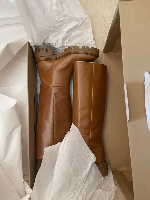 Новые сапоги Zara