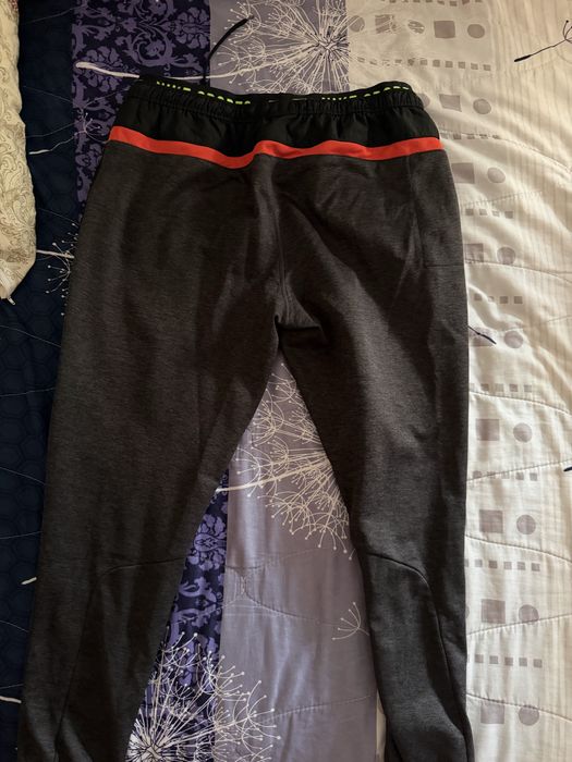 Nike панталони Л L