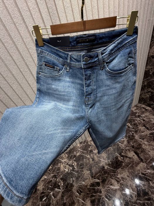 Blugi scurti Louis Vuitton calitate superioara