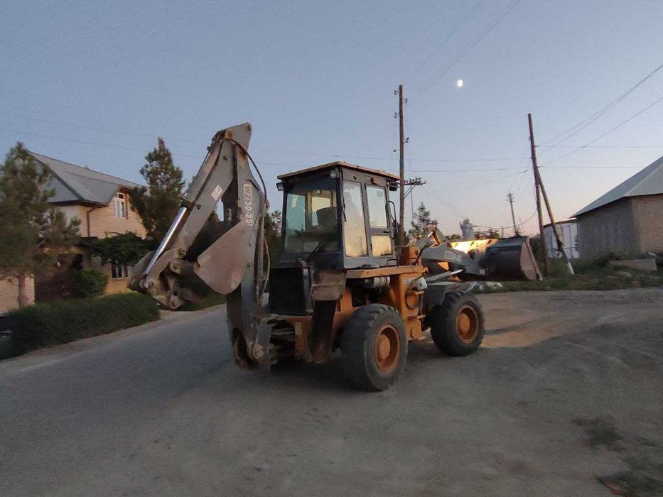 Аренда и различные услуги ЭКСКАВАТОРА