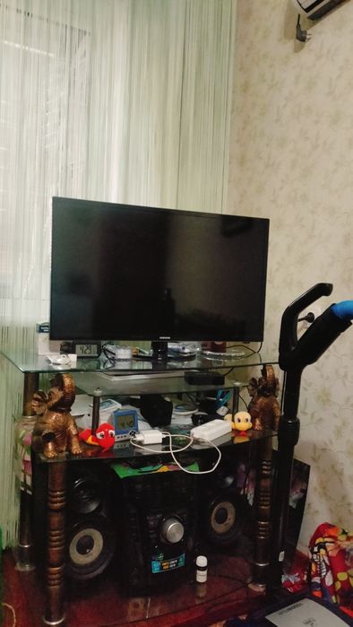 Продам телевизор