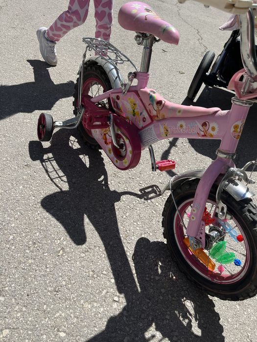 Продавам детско колело за момиченце