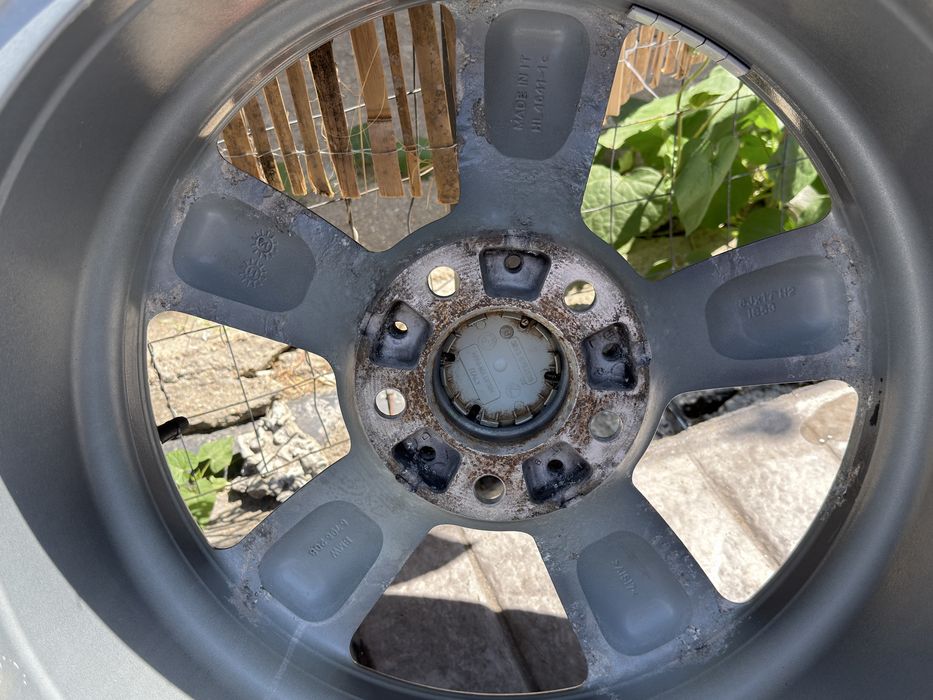 Jante originale BMW Styling 382 Sternspeiche R17 + Bridgestone Potenza S001