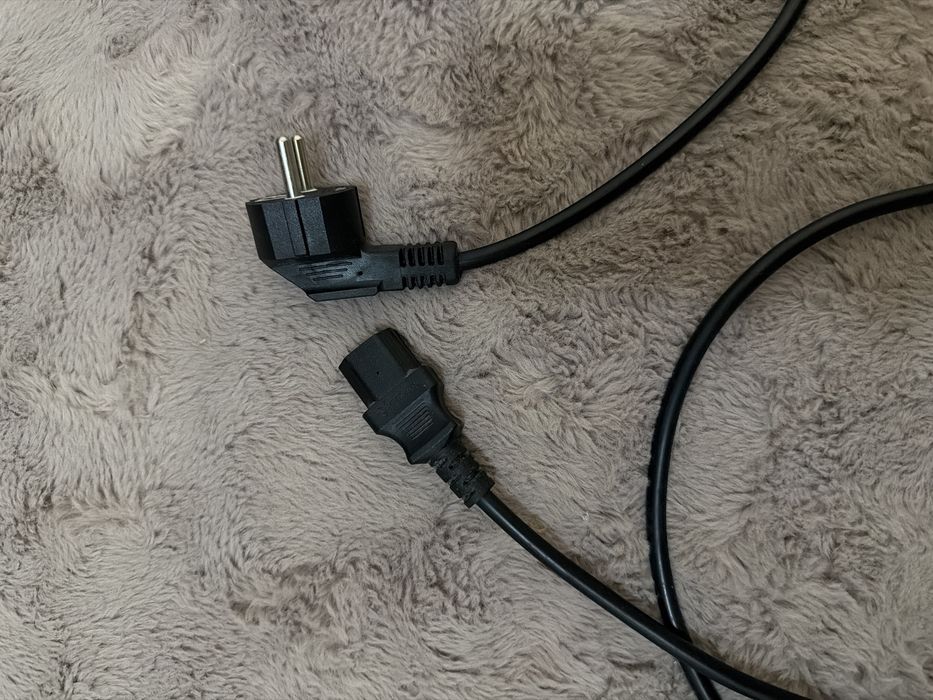 Cablu alimentare monitor asus + Cabluri HDMI si cablu sursa