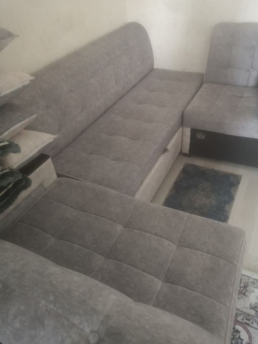 7million sumlik Divan sotiladi, уголок, складной диван, с сундуком