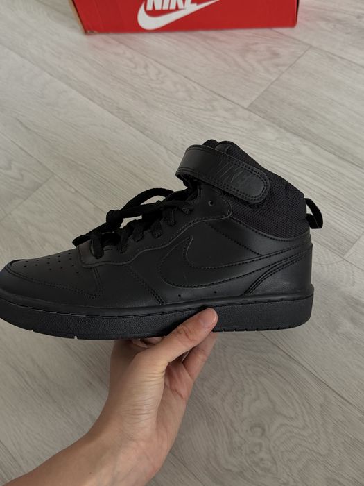 Кроссовки Nike (38размер)