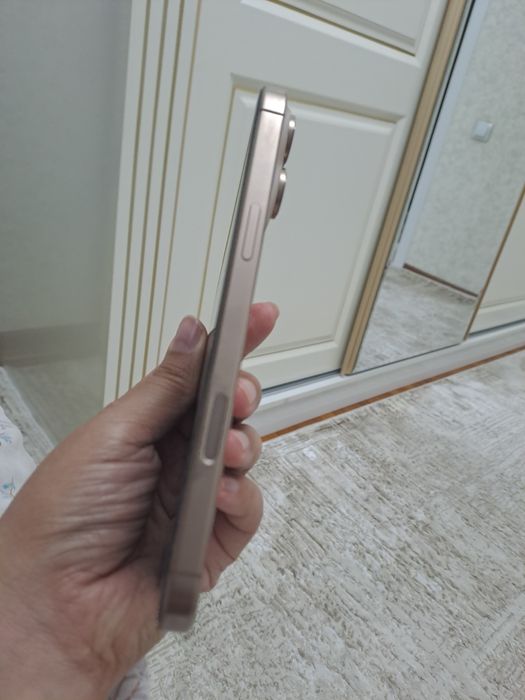 Айфон 16 pro max gold