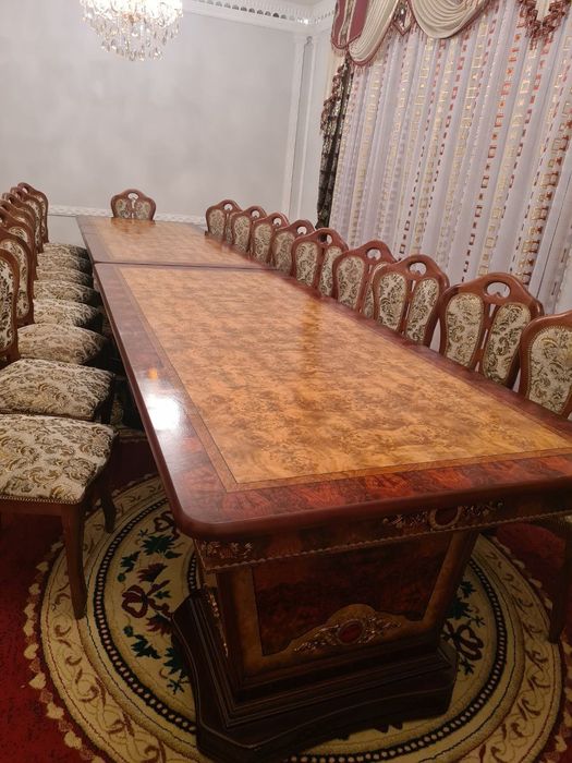 Стол сатылады 2 шт