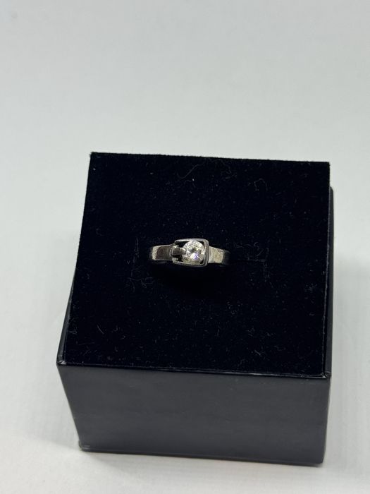 дамски сребърен пръстен 2.39гр 925